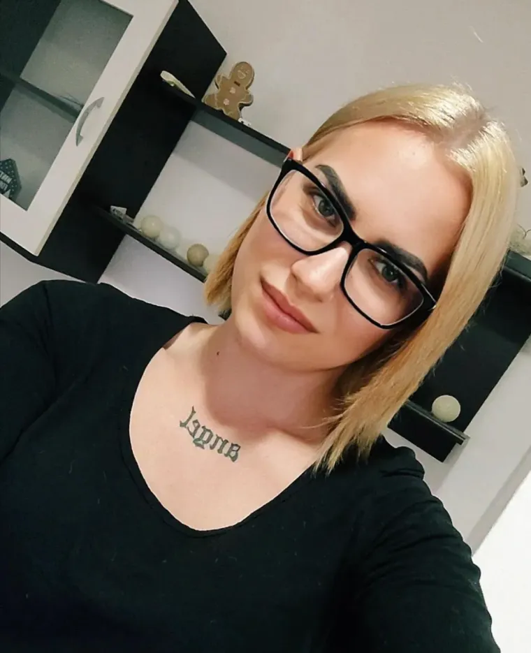 Prva godi&scaron;njica braka u privatnosti: Mura Klara i Marko nestali s dru&scaron;tvenih mreža