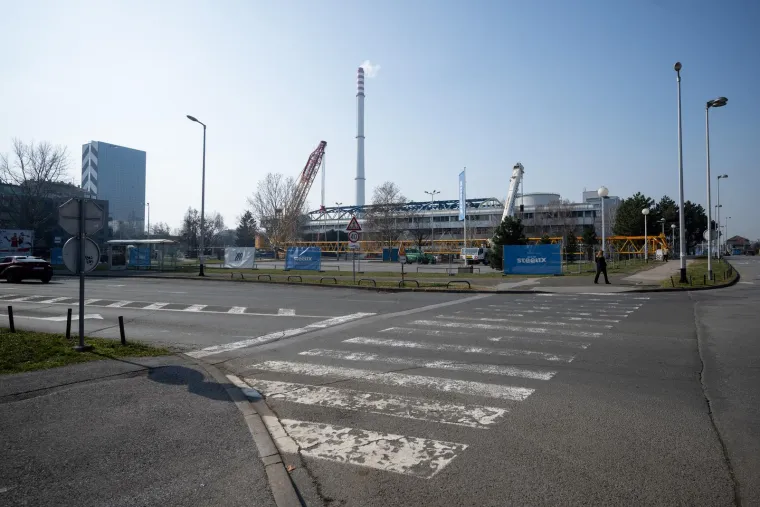 Najveća dizalica u gradu pu&scaron;tena u pogon: Evo na &scaron;to sada sliči Dom sportova