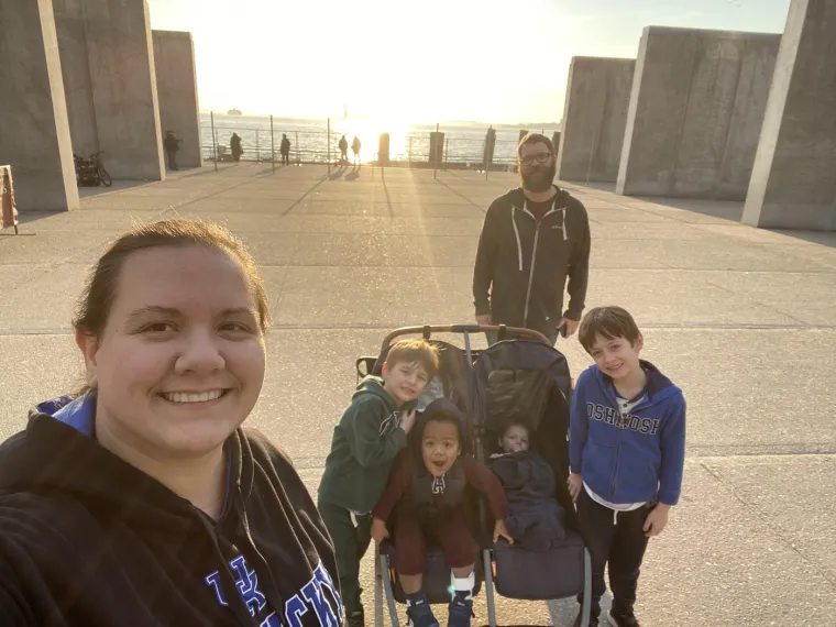 Udomili 17 djece i posvojili četvero, a sada je trudna: 'Ovo je ostvarenje sna!'