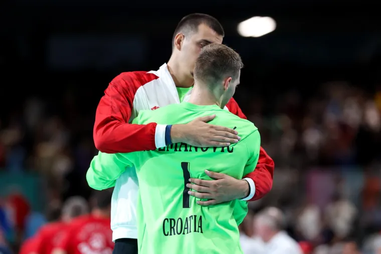 Matej Mandić i Dominik Kuzmanović su opet vratarski par Hrvatske. 