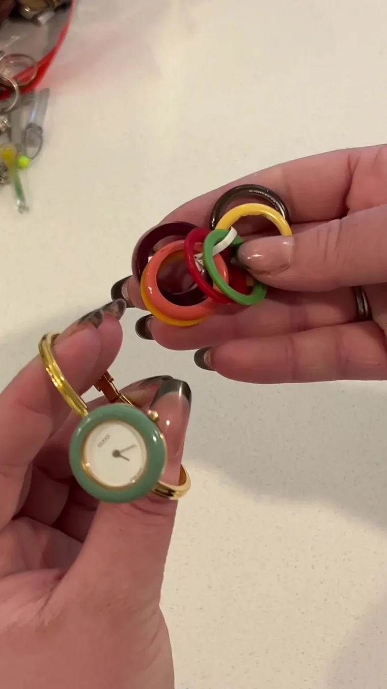 Studentica kupila vrećicu nakita pa se &scaron;okirala otkrićem: 'Cilj je da ne zavr&scaron;i u smeću'