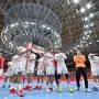 Odmah na početku drugog dijela Hrvatska je pokazala kvalitetu i utišala dobrano ispunjenu dvoranu u Brnu. Serijom od čak 7-0 na otvaranju drugog dijela, Hrvatska je slomila Čehe i otvorila put ka mirnoj završnici. Razbranio se i Kuzmanović koji je dvoboj završio sa šest obrana. 