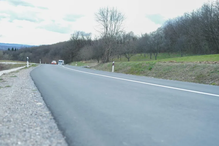 Ovdje su pronađeni ostaci žene u izgorenom vozilu, &scaron;okirani mje&scaron;tani: 'Čuli smo da je s njom bio neki stranac'