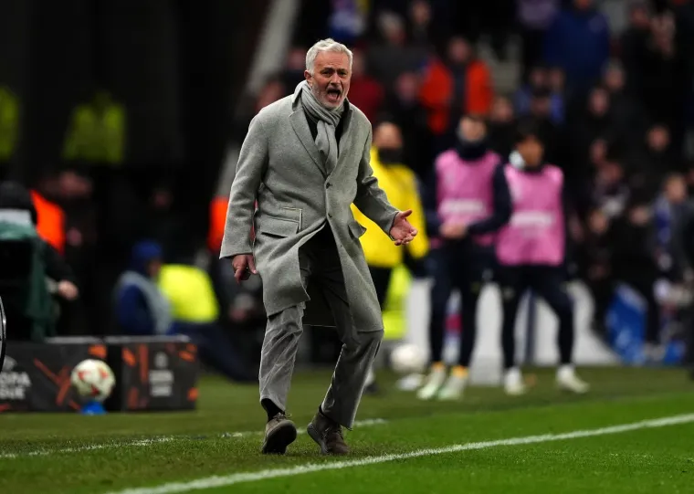 Fener ipak nije uspio, Jose s Livakovićem i Džekom je ispao iz Europske lige.