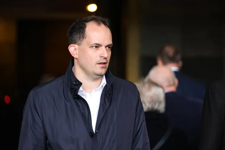 Posljednji ispraćaj predsjednika Vrhovnog suda: Brojni političari oprostili se od Radovana Dobronića