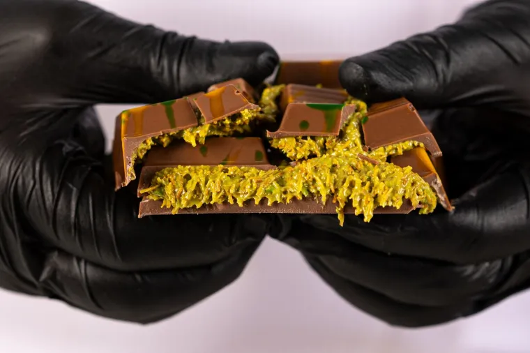 Slastica koja je zaludila svijet: Ovo je priča o Dubai čokoladi, donosimo i dva recepta