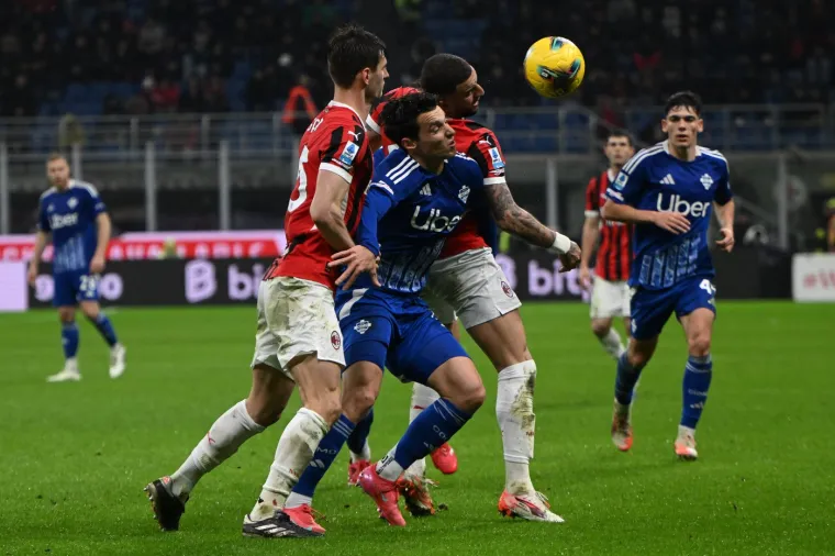 Otkriven identitet misterioznih brineta: Fatalna Marijana iz susjedstva mogla bi doći glave velikoj nogometnoj zvijezdi