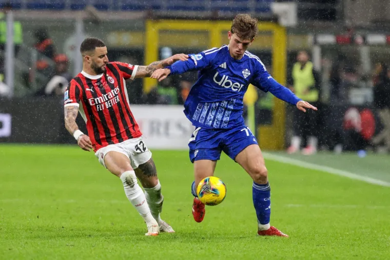 Otkriven identitet misterioznih brineta: Fatalna Marijana iz susjedstva mogla bi doći glave velikoj nogometnoj zvijezdi