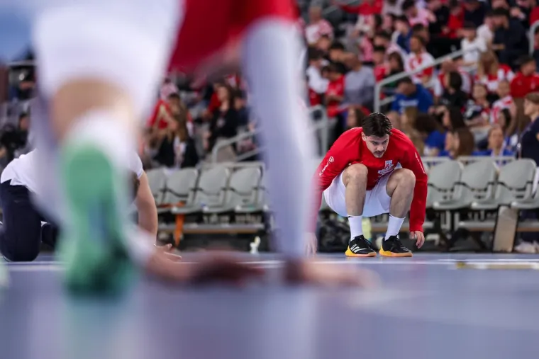 Na&scaron;e rukometa&scaron;e gleda hrvatski 'Zorro osvetnik', a dobio je i opaku konkurenciju