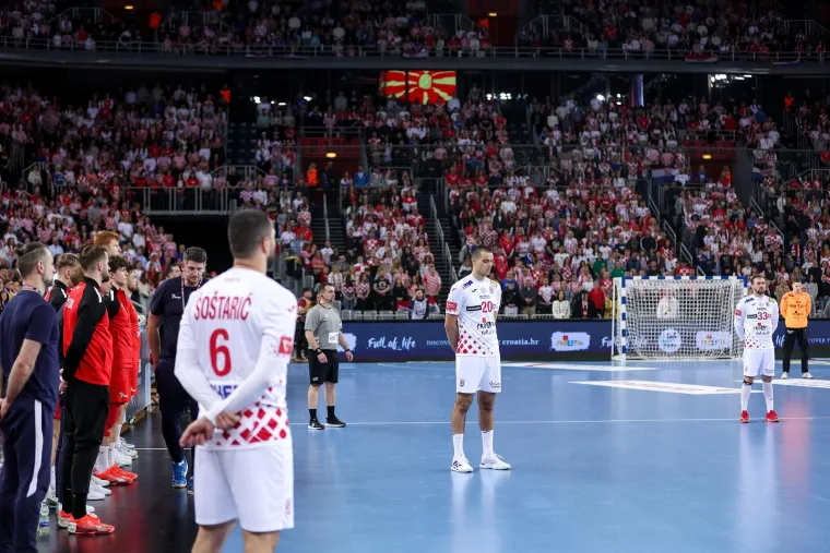 Na&scaron;e rukometa&scaron;e gleda hrvatski 'Zorro osvetnik', a dobio je i opaku konkurenciju