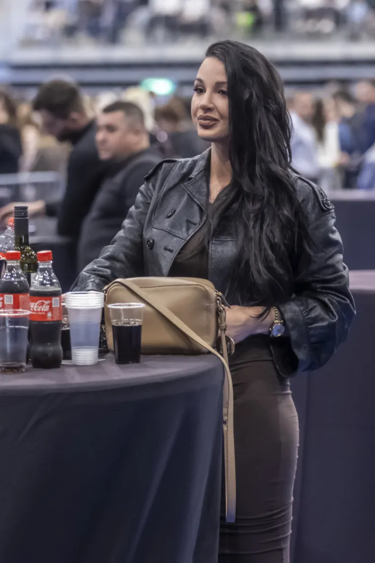 Beogradski bend priredio spektakl, no osječke djevojke ukrale show: Koncert kakav se rijetko viđa