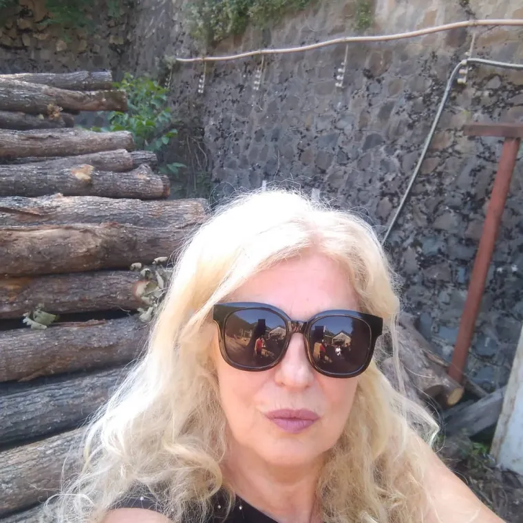Za njom su se svi okretali: Bila je omiljena manekenka Jugoslavije, a evo kako danas izgleda