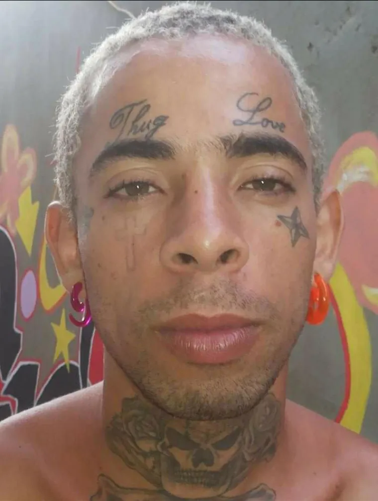 Ljudi ga nazivaju vragom, a ne znaju da iza tetovaža stoji otac kojem je obitelj sve na svijetu