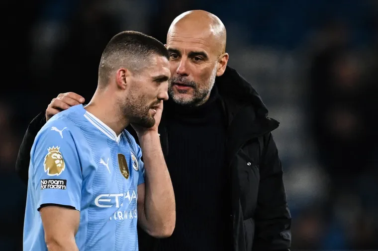 The Sun je objavio da je Guardiola na sastanku rekao Kovačiću da na lljeto pronađe novi klub. Objasnio mu je da, nakon ove prilično loše sezone,  želi u novu ući s novim igračima kako bi opet borio za vrh u Engleskoj i Ligi prvaka. 