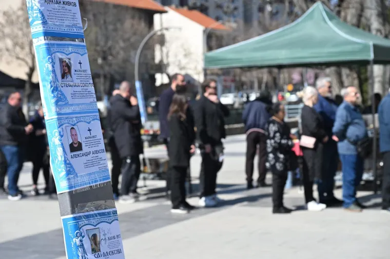Prizori očaja i boli: Rijeka ljudi oprostila se od poginulih u požaru...