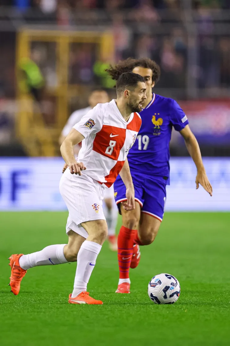 Tko se to ukazao na Poljudu: Kustić pored predsjednika UEFA-e, a pazite &scaron;to iza njih radi legenda Hajduka