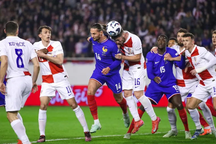 Tko se to ukazao na Poljudu: Kustić pored predsjednika UEFA-e, a pazite &scaron;to iza njih radi legenda Hajduka