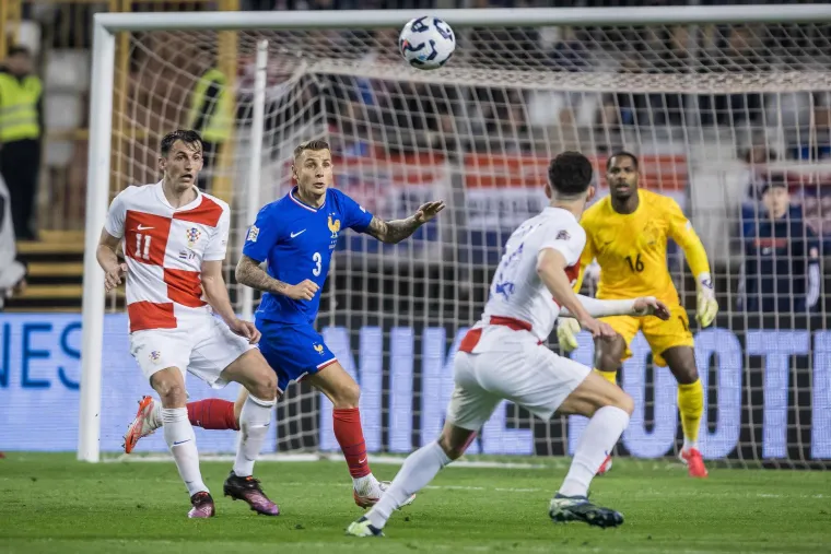 Tko se to ukazao na Poljudu: Kustić pored predsjednika UEFA-e, a pazite &scaron;to iza njih radi legenda Hajduka