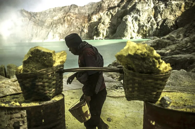 Pakao na Zemlji zbilja postoji: Žute je boje i ubija sirotinju za nekoliko novčića