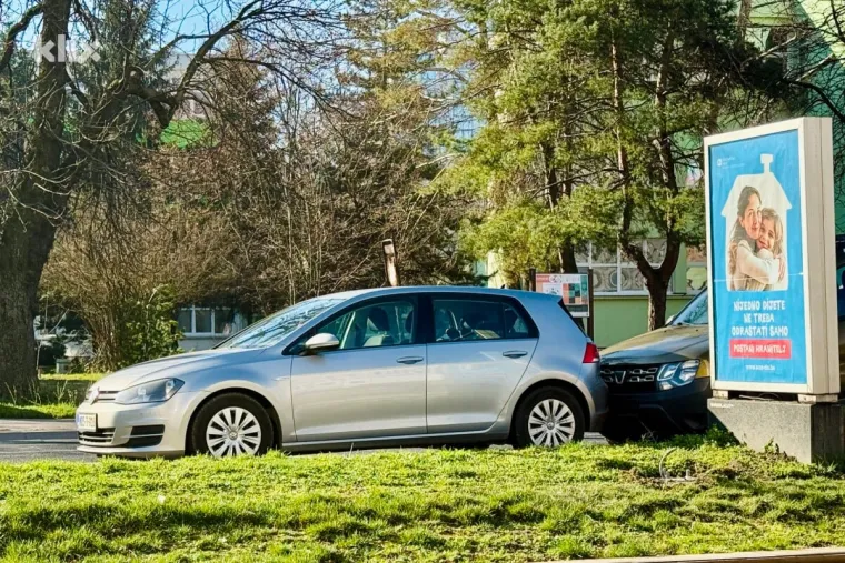 Lančani sudar čak 10 automobila! Ima ozlijeđenih, prizor je nevjerojatan