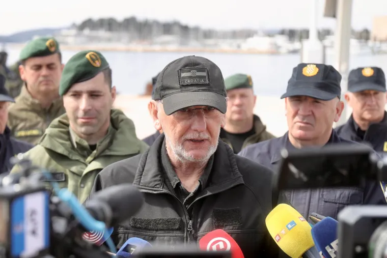 Zapanjujuće akcijske scene na Čiovu: Pogledajte kako se &scaron;titi Hrvatska