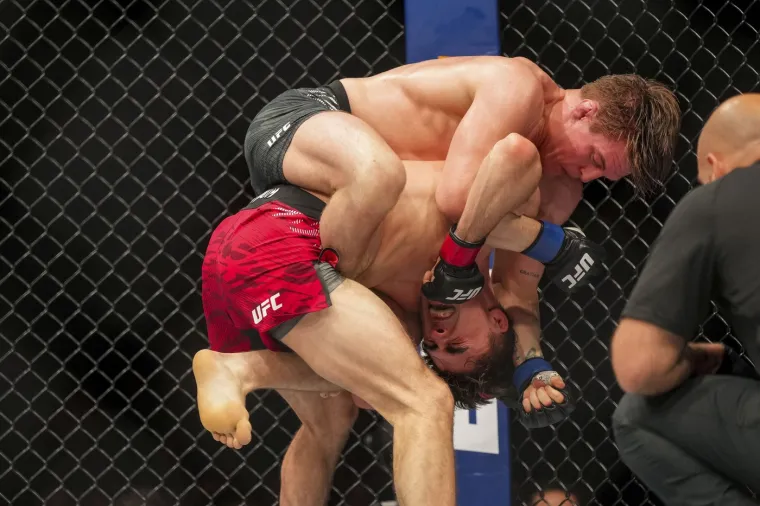 Mourinho svjedočio brutalnom UFC eventu i ostao bez teksta zbog zavr&scaron;etka glavne borbe