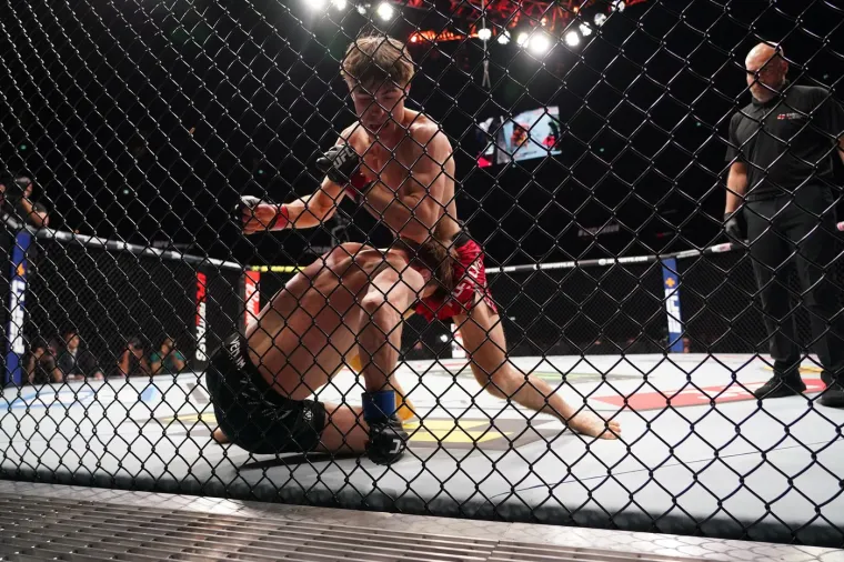 Mourinho svjedočio brutalnom UFC eventu i ostao bez teksta zbog zavr&scaron;etka glavne borbe