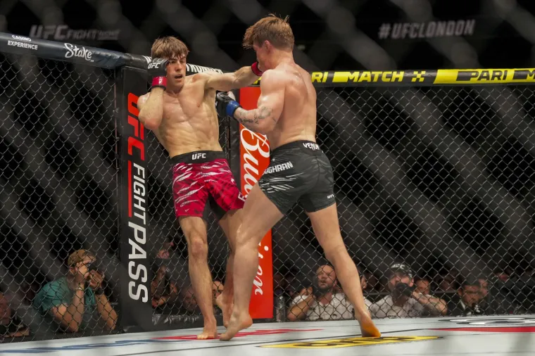 Mourinho svjedočio brutalnom UFC eventu i ostao bez teksta zbog zavr&scaron;etka glavne borbe