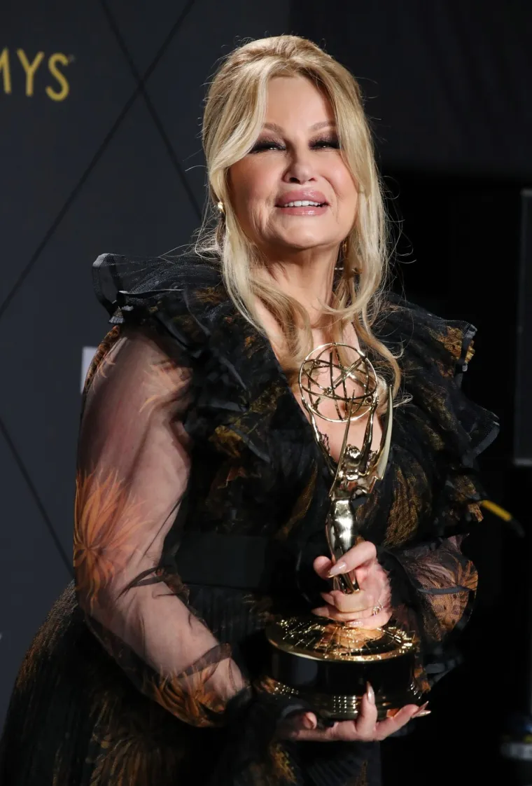 Tvrdila da je zbog uloge Stiflerove mame spavala s 200 mu&scaron;karaca: Fatalna Jennifer Coolidge jo&scaron; uvijek stvara pomamu