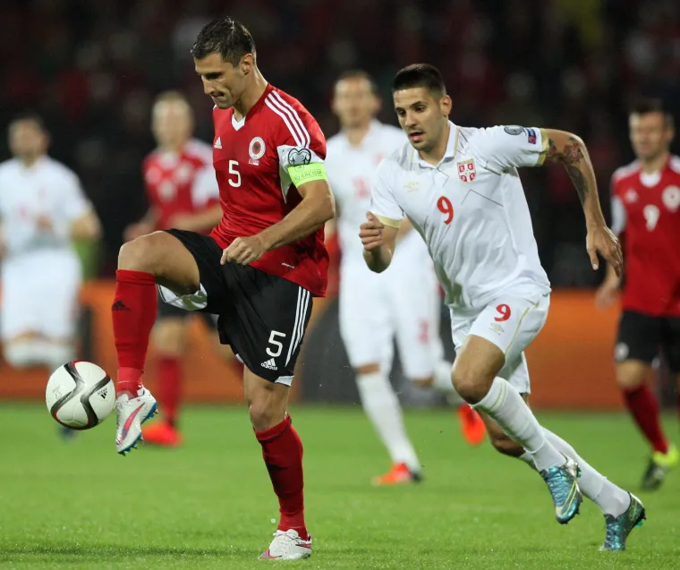 Ispovijest albanskog kapetana o kaosu u Beogradu: 'Udarao sam Srbina dok se nije onesvijestio'