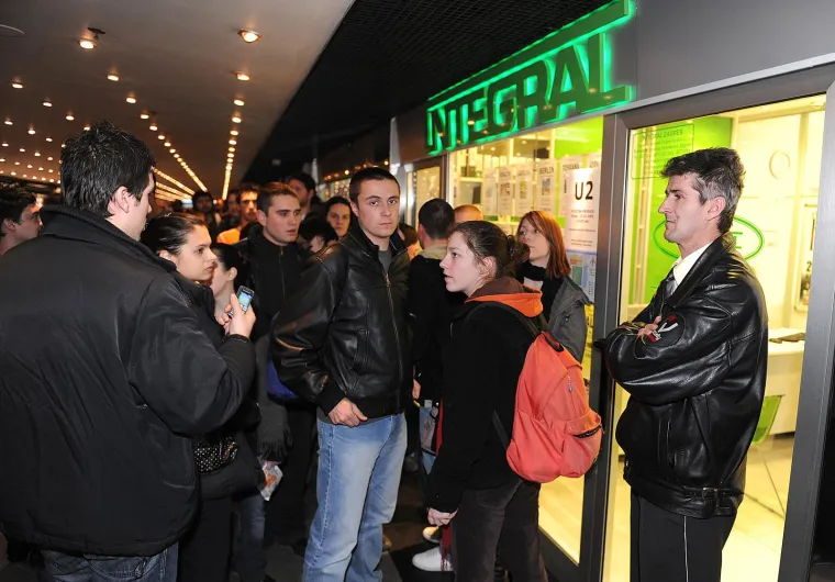 Ma kakva Aleksandra Prijović! Prije 16 godina satima se čekalo za rock glazbene legende