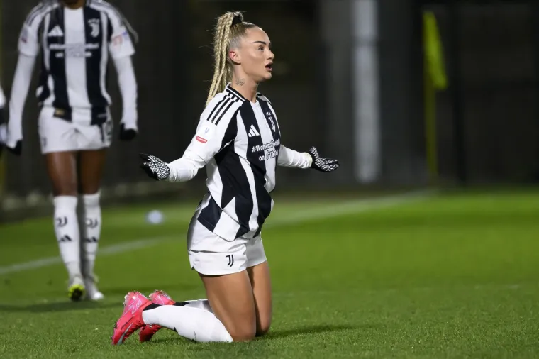Alisha Lehmann je jedna od najpoznatijih nogometašica na svijetu. Trenutno igra za talijanskog velikana Juventus, čiju mušku ekipu trenira naš Igor Tudor