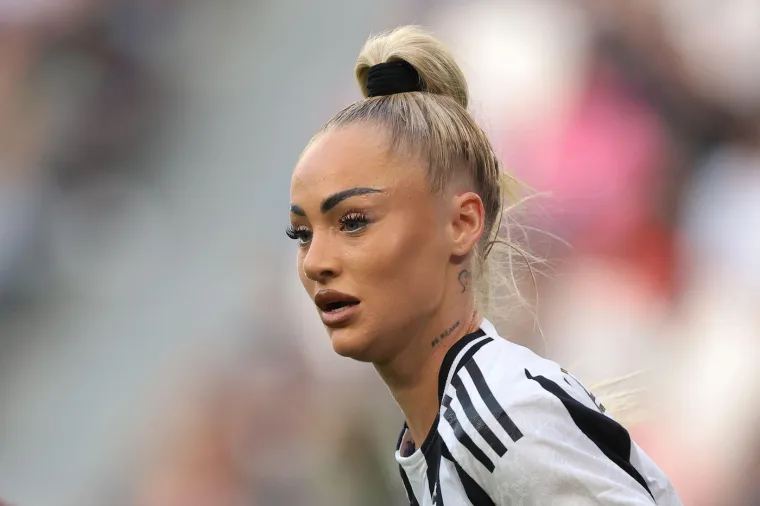 Talijanski mediji pi&scaron;u da se alarm aktivirao u 1.30 sati u nedjelju, ali da je policija tek naknadno do&scaron;la.