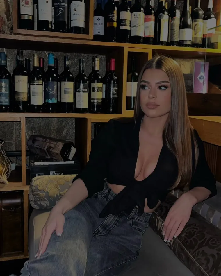 Glazba joj je u genima: Arsenova unuka Lu osim glasom plijeni i ljepotom