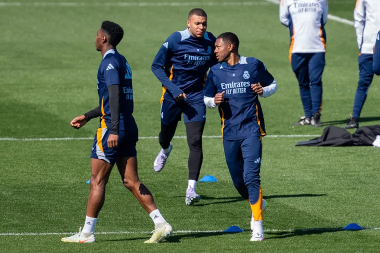 Modrić snimljen prvi put nakon utakmice Hrvatske i Francuske: Mbappe trčkarao daleko od njega