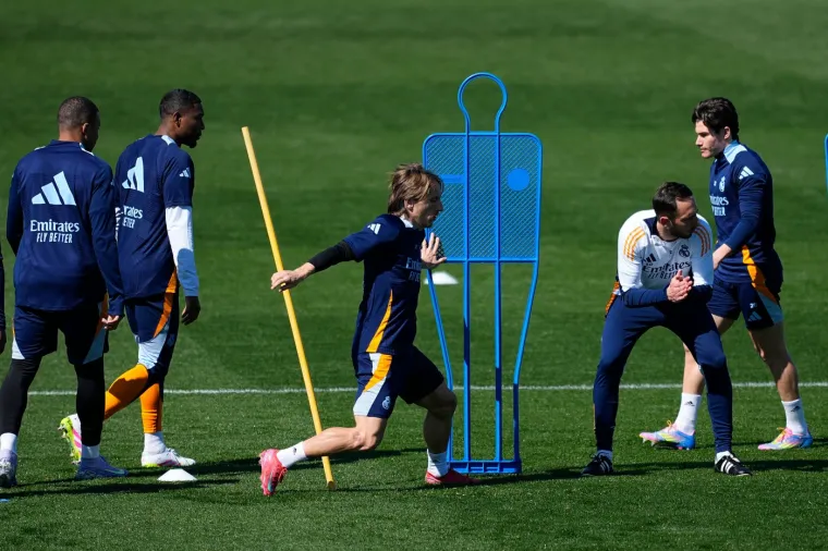 Modrić snimljen prvi put nakon utakmice Hrvatske i Francuske: Mbappe trčkarao daleko od njega