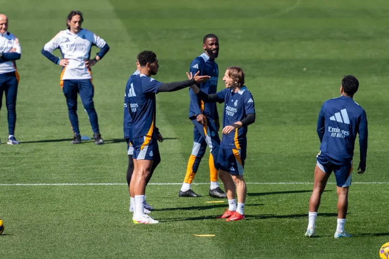 Modrić snimljen prvi put nakon utakmice Hrvatske i Francuske: Mbappe trčkarao daleko od njega