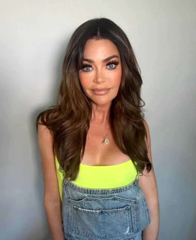 Bila je jedna od najljep&scaron;ih glumica, a onda je... Denise Richards fanovi ne prepoznaju na ulici