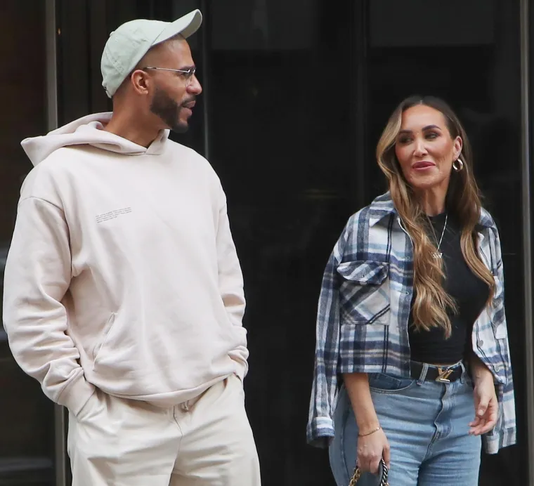 Lauryn Goodman svojedobno je snimljena s tipom koji neodoljivo podsjeća na Kyle Walkera. 