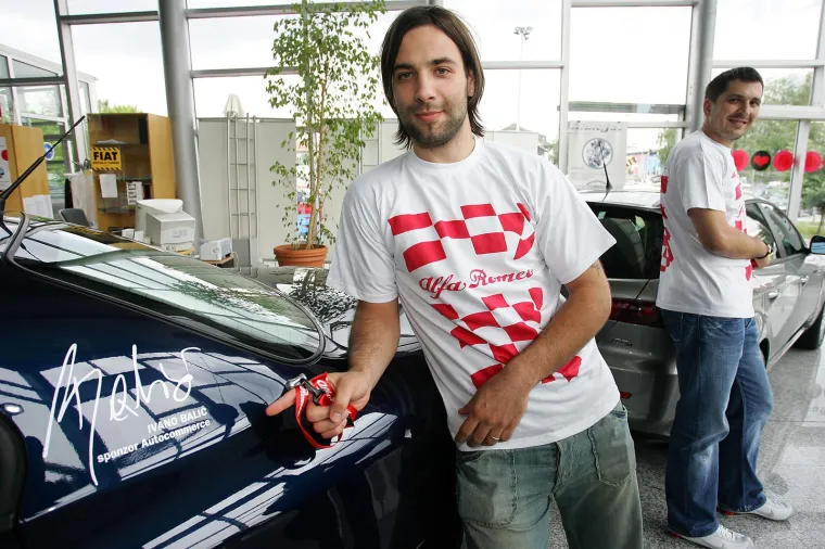 Ivano Balić i Petar Metličić dobili su na korištenje automobile.