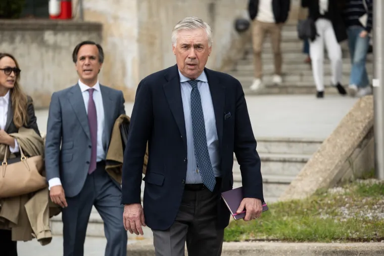 Ovako je Don Carlo stigao na suđenje