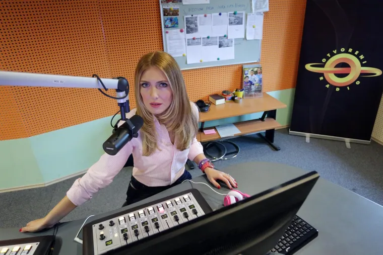 Plave oči, plava kosa, tko bi zaboravio Ivanu Mi&scaron;erić? Evo kako je izgledala na početku karijere