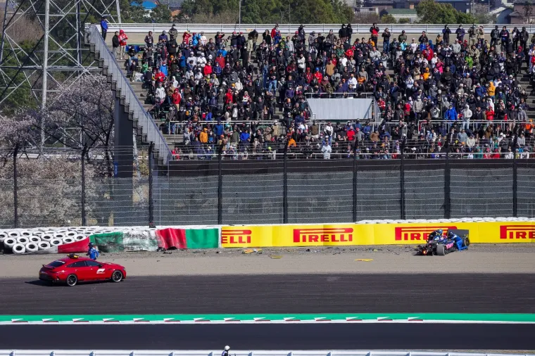 Mladi vozač uni&scaron;tio formulu pred cijelim svijetom, &scaron;okantni prizori obilaze planet