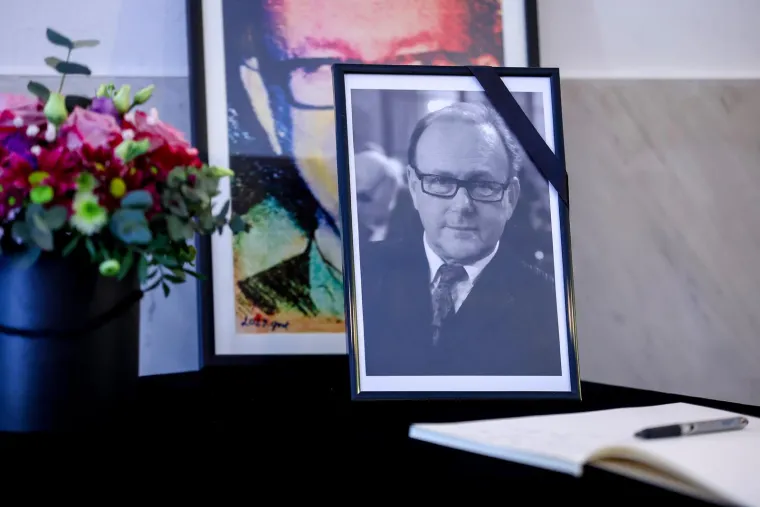 Tužni prizori na komemoraciji u čast Alfiju Kabilju: Okupile se brojne poznate osobe