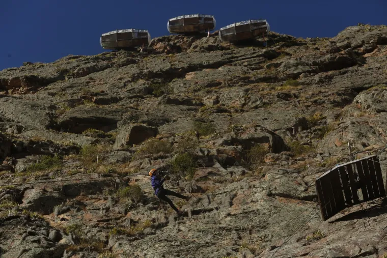 Stoga, za sve one koji sanjaju o domu punom pustolovina, mira, samoodrživosti i luksuza, Cliff Haven je savr&scaron;en odabir za njih. 