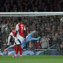 Declan Rice kao nitko u povijesti: Pogledajte dva slobodnjaka iz bajke za divljenje iz svih kuteva