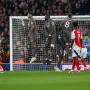 Declan Rice kao nitko u povijesti: Pogledajte dva slobodnjaka iz bajke za divljenje iz svih kuteva