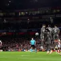Declan Rice kao nitko u povijesti: Pogledajte dva slobodnjaka iz bajke za divljenje iz svih kuteva
