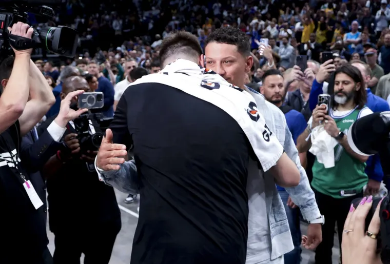 Nećete vjerovati kako je Dallas dočekao Dončića. Jedan navijač apsolutni je pobjednik dana