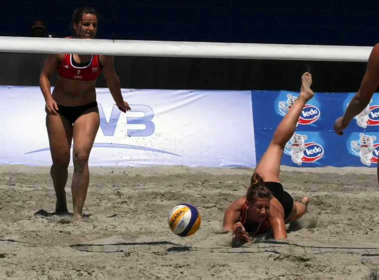 Bila odbojka&scaron;ica, a sad - časna sestra! Evo kako je izgledala prije odlaska u samostan